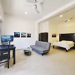Quinta Suites